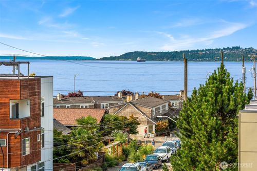 a-2454 55th Ave Sw, Seattle, WA, 98116-2259 | Card Image