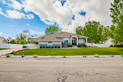 12008 S Reeves Ln, Riverton, UT, 84065-7880 | Card Image