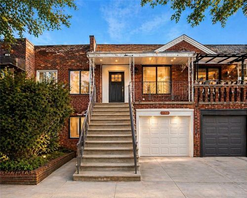 730 Dunne Ct, Brooklyn, NY, 11235-6123 | Card Image