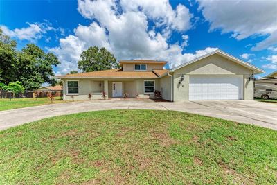 822 Diane Circle, House other with 3 bedrooms, 3 bathrooms and null parking in Englewood FL | Image 2