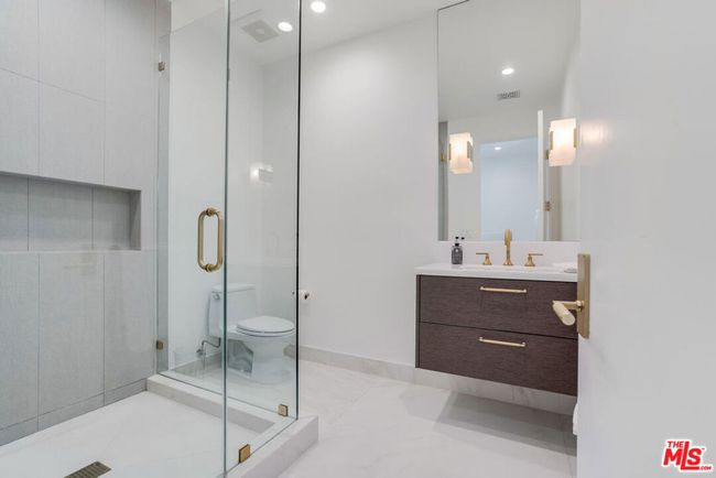 6721 Drexel Ave, House other with 4 bedrooms, 6 bathrooms and 2 parking in LOS ANGELES CA | Image 32