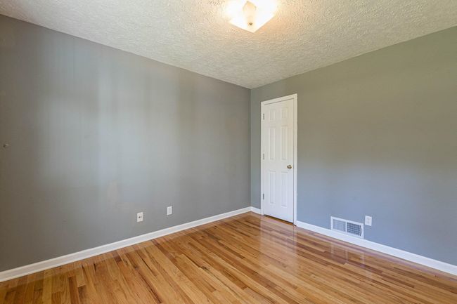 1130 Coan Dr, Home with 3 bedrooms, 2 bathrooms and null parking in Locust Grove GA | Image 9