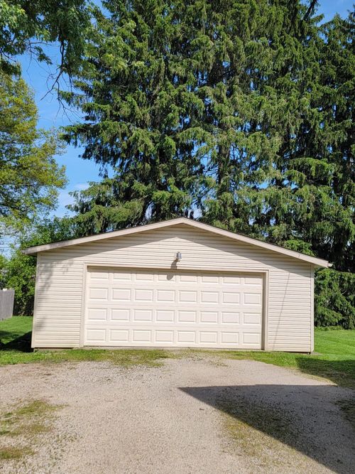 28 S 33rd St, Newark, OH, 43055-1917 | Card Image