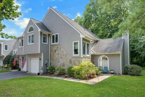 21 Braemar Dr, Rockaway, NJ, 07866-1940 | Card Image