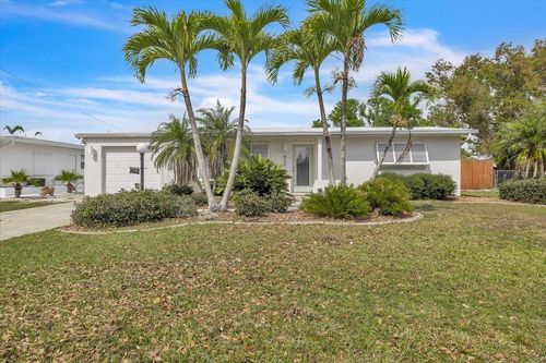 422 W Grace St, Punta Gorda, FL, 33950-5460 | Card Image