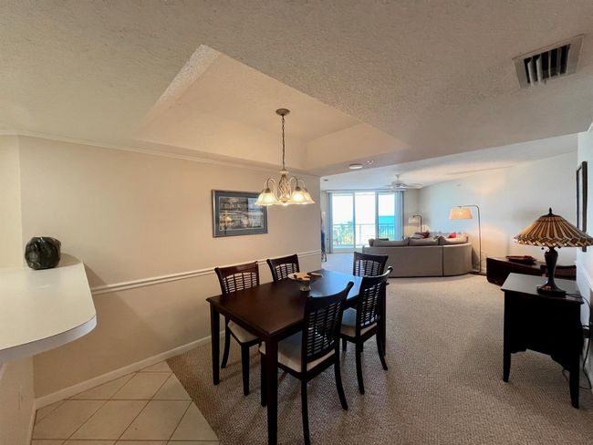 APT-404 - 3880 N Highway A1a, Condo with 2 bedrooms, 2 bathrooms and null parking in Hutchinson Island FL | Image 6