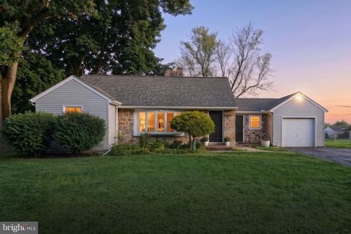 3608 Horizon Dr, Lancaster, PA, 17601-1116 | Card Image