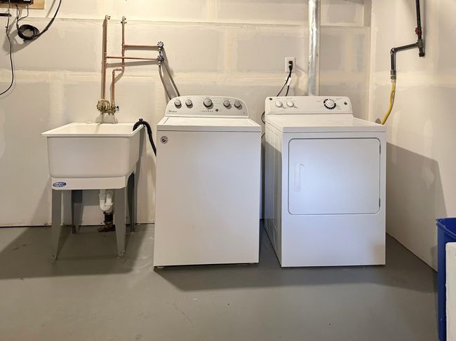 Laundry in basement | Image 36