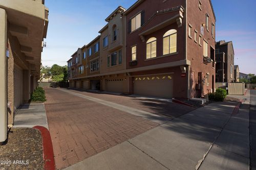 1174-900 S 94th St, Chandler, AZ, 85224-6243 | Card Image