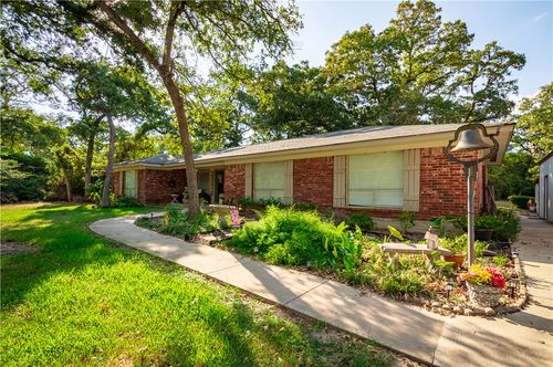 35 Golfclub Dr, Hilltop Lakes, TX, 77871 | Card Image