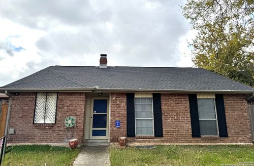 663 Fern Meadow Dr, Universal City, TX, 78148-3703 | Card Image