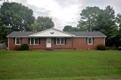 960 Midway St, House other with 3 bedrooms, 1 bathrooms and 2 parking in Lewisburg TN | Image 1