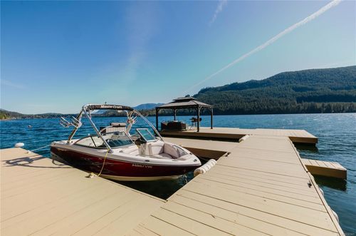9686 Creekside Dr, Youbou, BC, V0R3E1 | Card Image