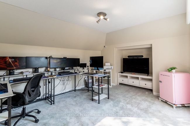 1657 Whiteside Way, House other with 3 bedrooms, 2 bathrooms and 8 parking in Metcalfe ON | Image 37