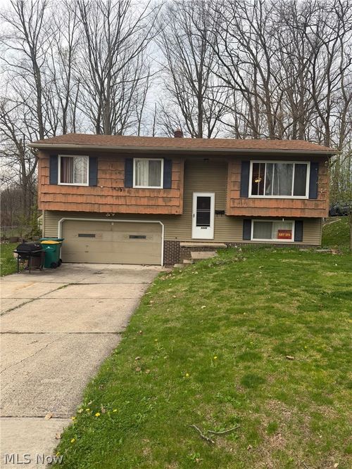 9446 Concord Circle, Twinsburg, OH, 44087 | Card Image