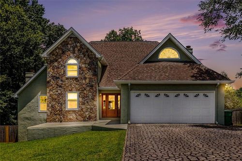 3439 Grist Mill Ct, Peachtree Corners, GA, 30096-6105 | Card Image