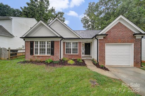 1507 Rumstone Ln, Charlotte, NC, 28262-4219 | Card Image