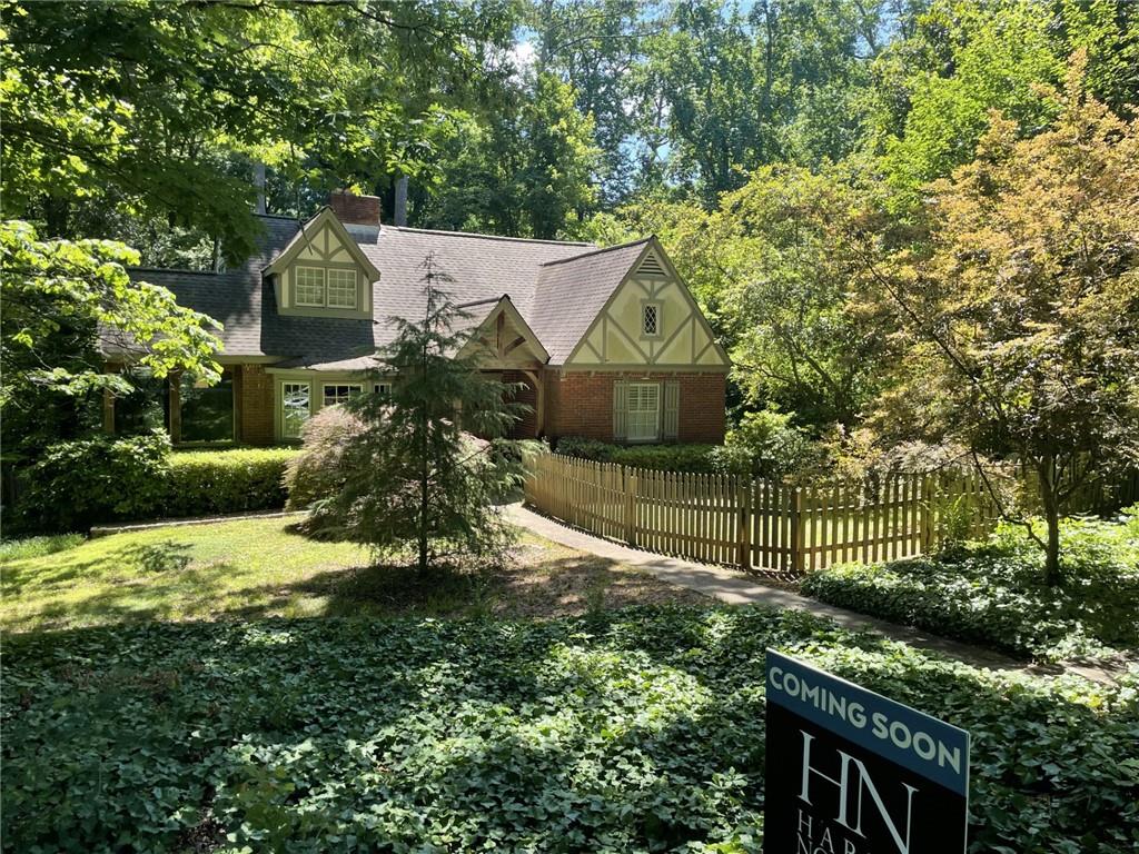Lake Forrest Dr, Atlanta, GA 30342