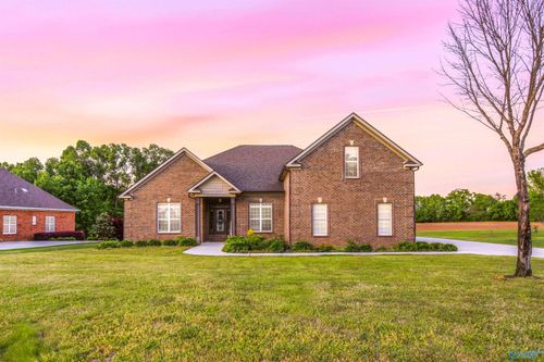 12872 Saint Andrew Dr, Athens, AL, 35611-8075 | Card Image