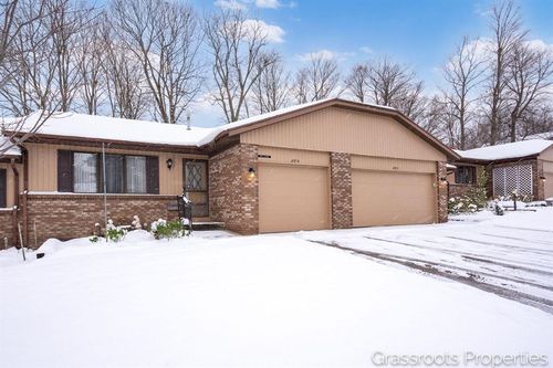 8575 Elkwood Drive Sw, Byron Twp, MI, 49315 | Card Image