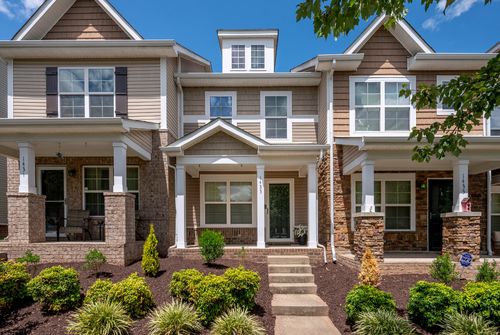 1433 Riverbrook Dr, Hermitage, TN, 37076 | Card Image