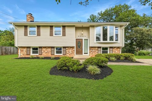 5623 Ottawa Rd, CENTREVILLE, VA, 20120-1437 | Card Image