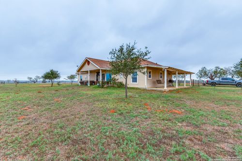 2217 County Road 412, Stockdale, TX, 78160-6522 | Card Image