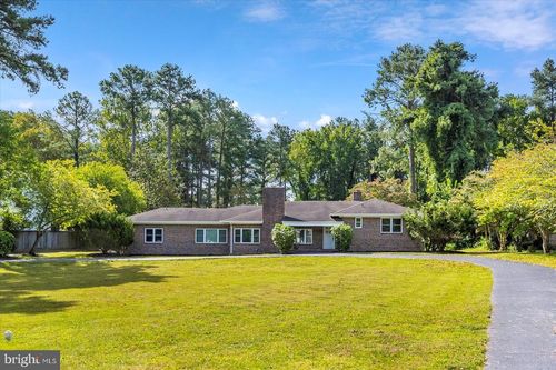 1105 Riverside Dr, SALISBURY, MD, 21801-6711 | Card Image