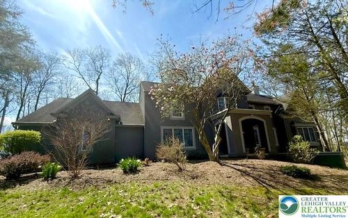 6688 Haasadahl Rd, Allentown, PA, 18106-9229 | Card Image