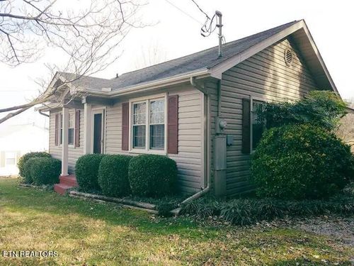 171 W Meeting St, Dandridge, TN, 37725-4747 | Card Image