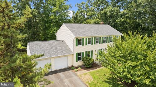 112 Buckeye Ct, STERLING, VA, 20164-2832 | Card Image