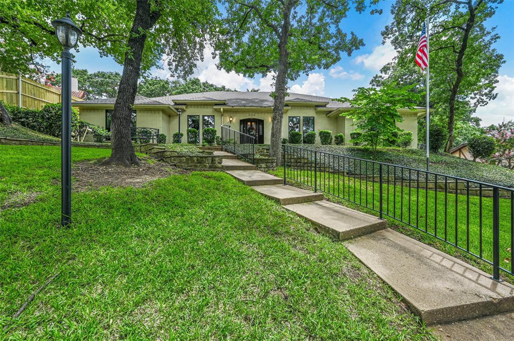 Steamboat Cir, Arlington, TX 76006
