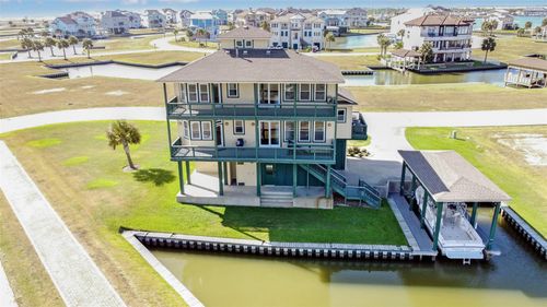 1 Loggerhead, Hitchcock, TX, 77563-3791 | Card Image