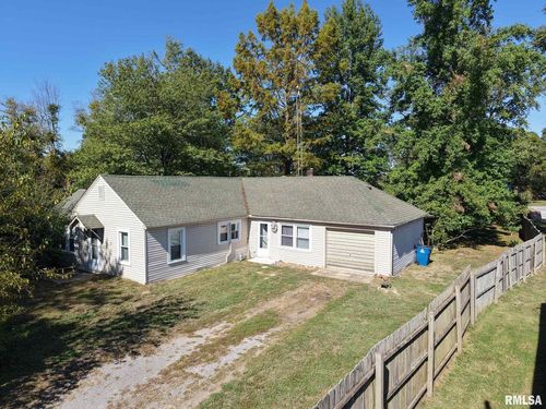 1010 E Randolph St, Mc Leansboro, IL, 62859-2149 | Card Image