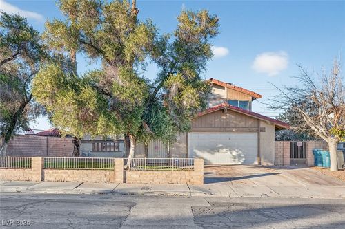 3670 La Junta Dr, Las Vegas, NV, 89120-1212 | Card Image