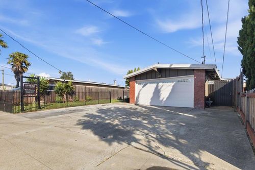 2136 Panama Street, Hayward, CA, 94545 | Card Image