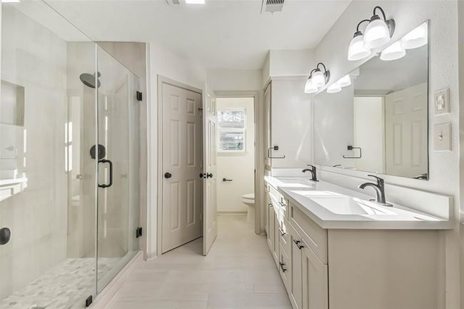 Updated Primary Bathroom | Image 19