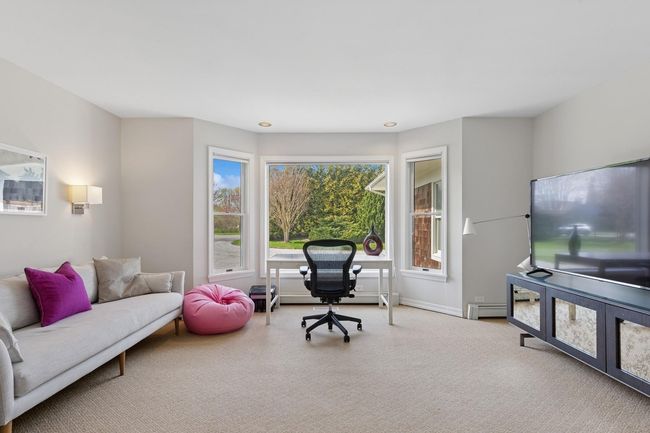 Den/Office | Image 6