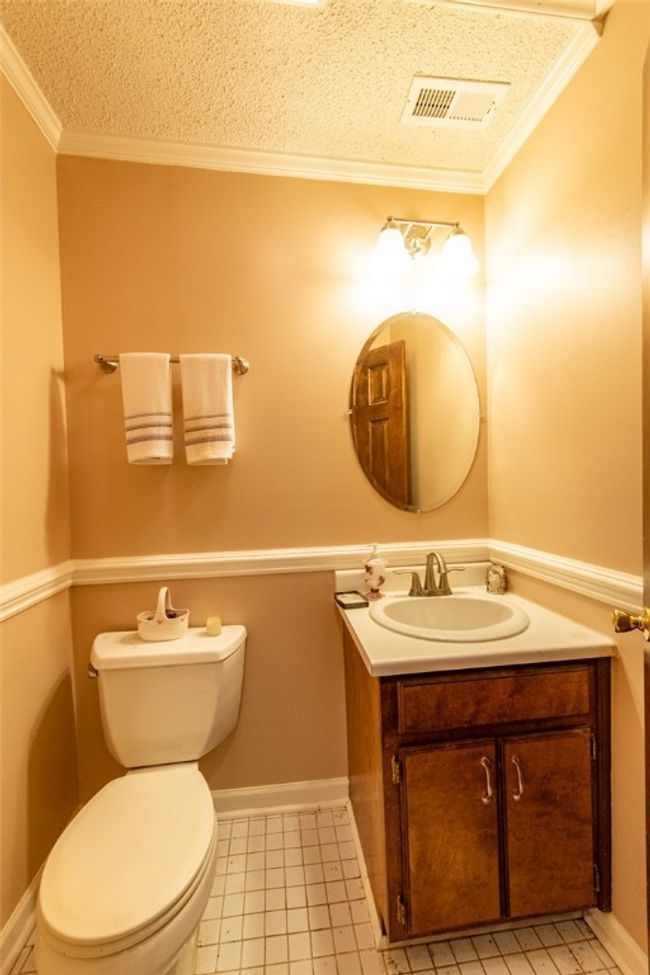 107 Meadow Dr, House other with 3 bedrooms, 3 bathrooms and null parking in Seneca SC | Image 28