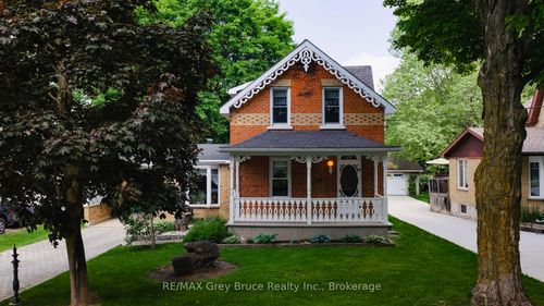 46 Main St, Tara, ON, N0H2N0 | Card Image