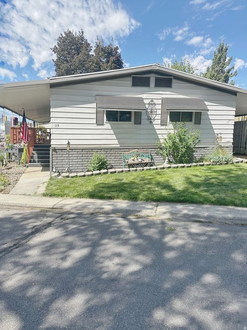 115-1111 N 2000 W, Farr West, UT, 84404-9539 | Card Image