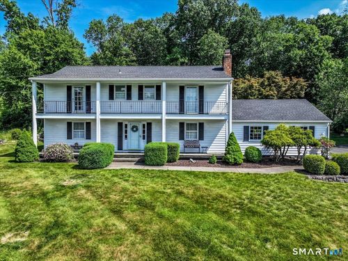 21 White Pine Dr, Brookfield, CT, 06804-3453 | Card Image