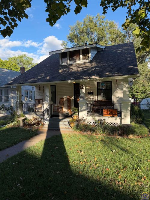 818 Sw Jewell Ave, Topeka, KS, 66606 | Card Image