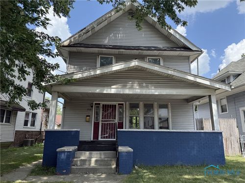 2126 Airport Highway, Toledo, OH, 43609 | Card Image