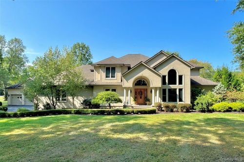 3 Andrea Ct, Goshen, NY, 10924-5048 | Card Image