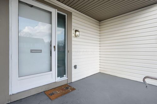 2153 Olympic St, Springfield, OH, 45503-2766 | Card Image