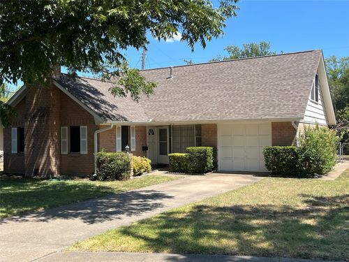 1210 Croydon St, Irving, TX, 75062-7436 | Card Image