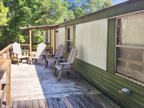 60 White Oak Dr, Big Sandy, TN, 38221-4089 | Card Image