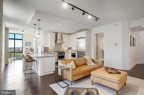 apt-1020-1000 New Jersey Ave Se, WASHINGTON, DC, 20003-3372 | Card Image