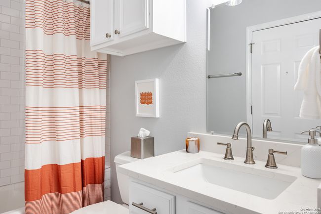 5214 Valley Oak Dr, House other with 3 bedrooms, 3 bathrooms and null parking in Austin TX | Image 28